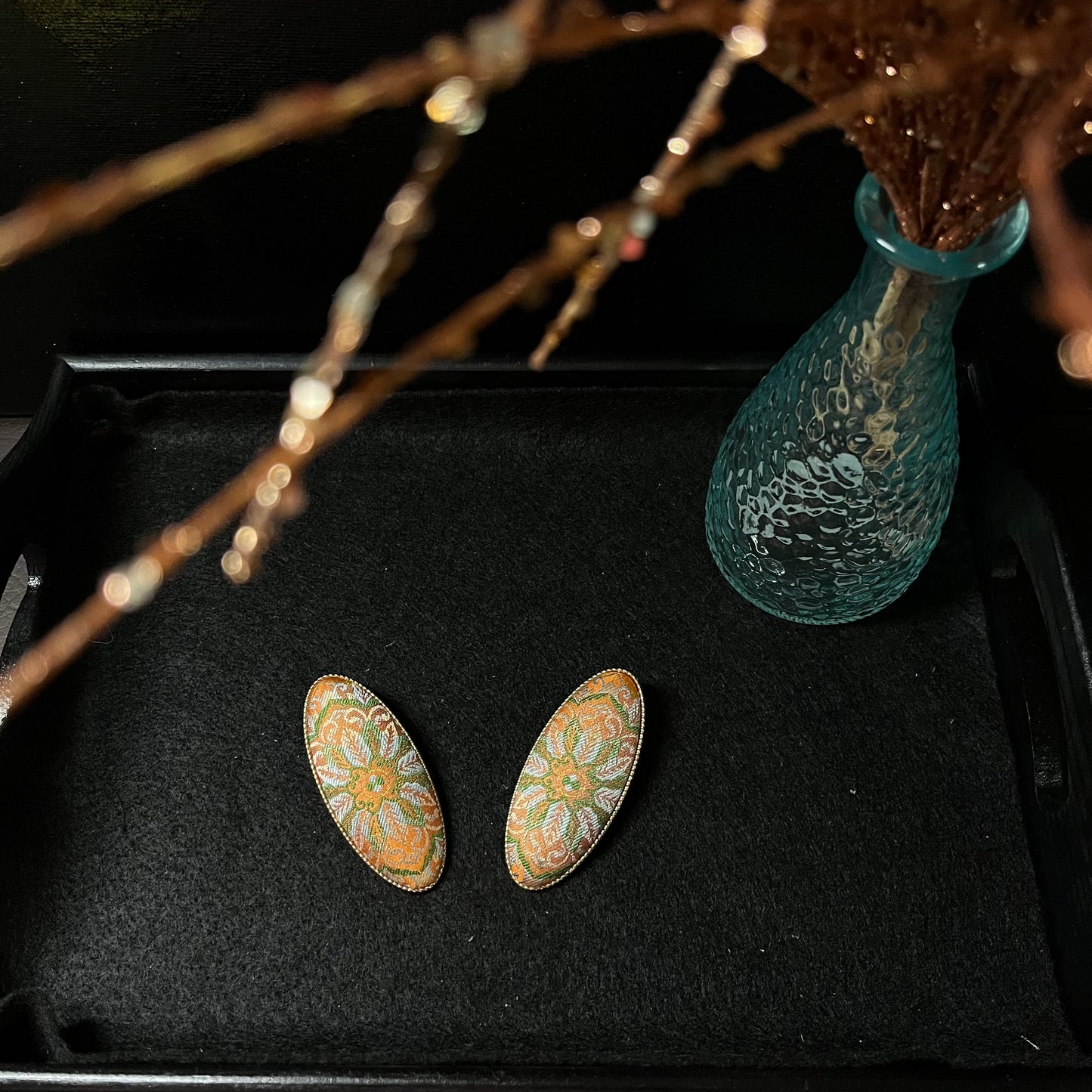 Orange Blossom Elegance: Song Brocade Hair Clips