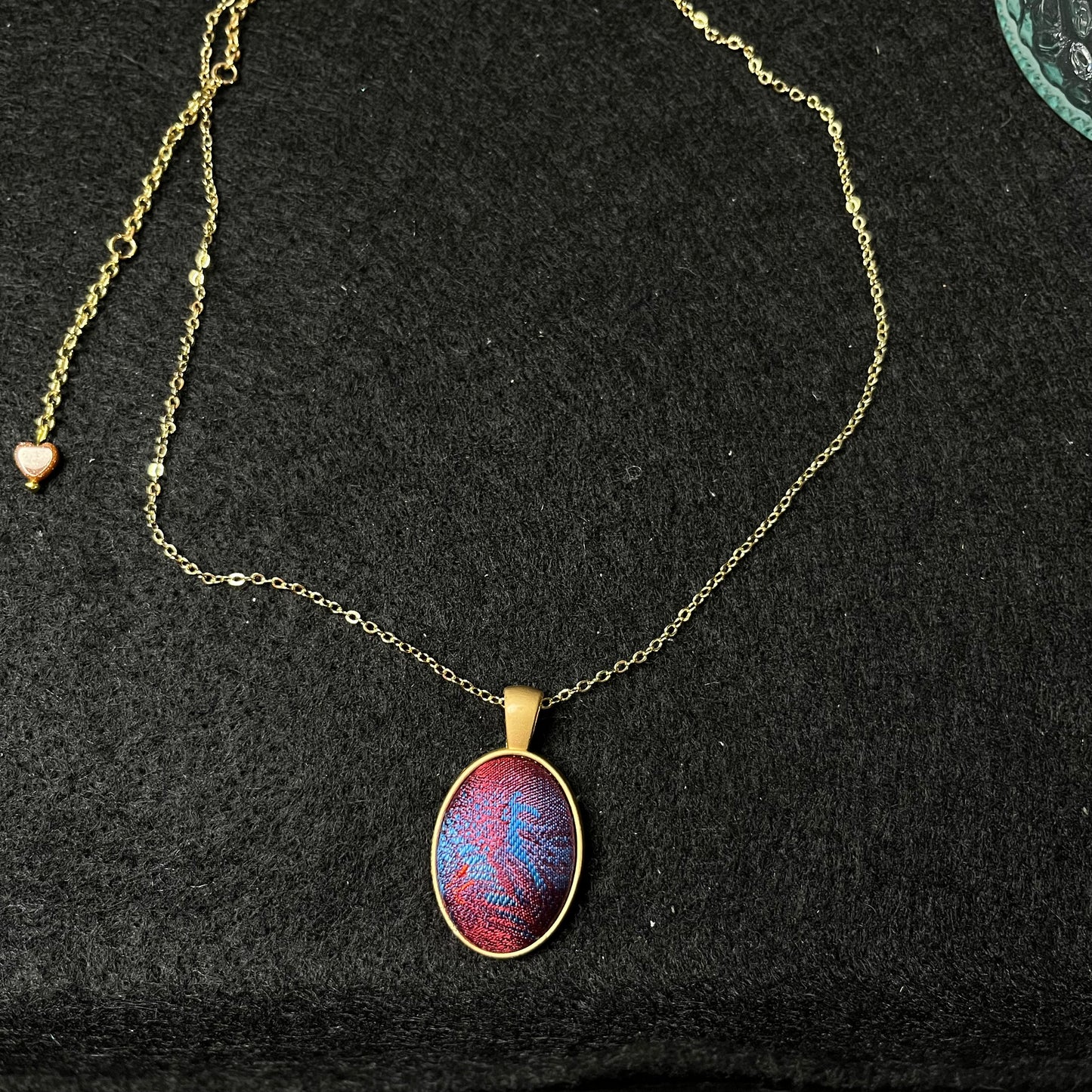 Aurora Elegance: Vibrant Brocade Necklace