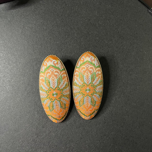 Orange Blossom Elegance: Song Brocade Hair Clips