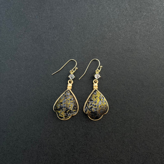 "Golden Moonlight" Song Brocade Earrings